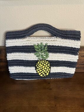 Talbots $80 MSRP Striped Hand Crochet Pineapple Clutch Bag